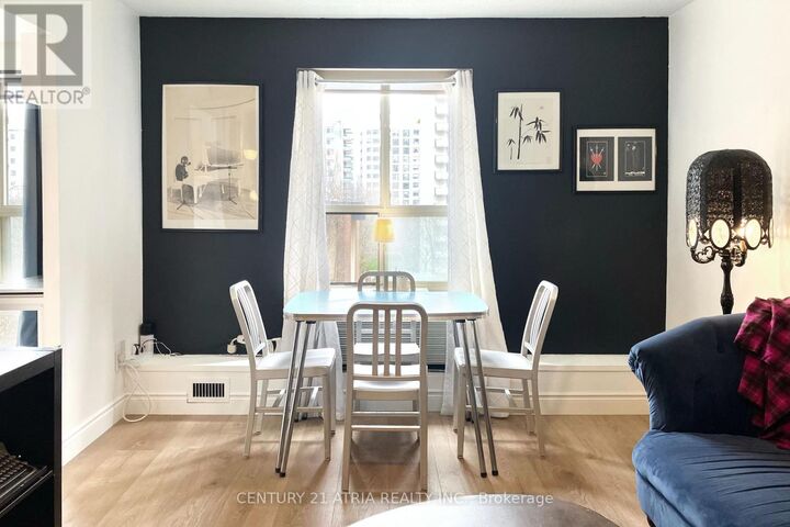 Property Photo:  88 Charles Street East 511  ON M4Y 2W7 