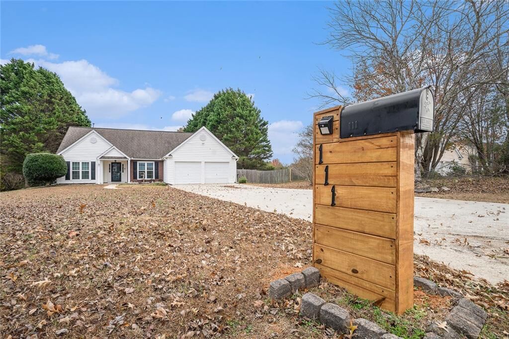 Property Photo: 111 Meadowview Lane GA 30127