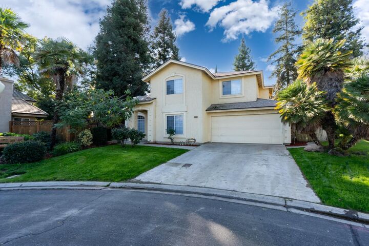 Property Photo:  10563 N Seacrest Drive  CA 93730 