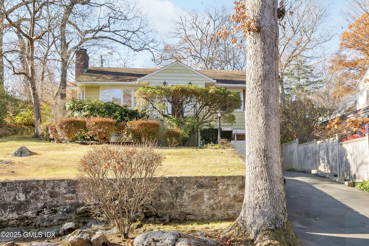 88 Valleywood Road  Cos Cob CT 06807 photo