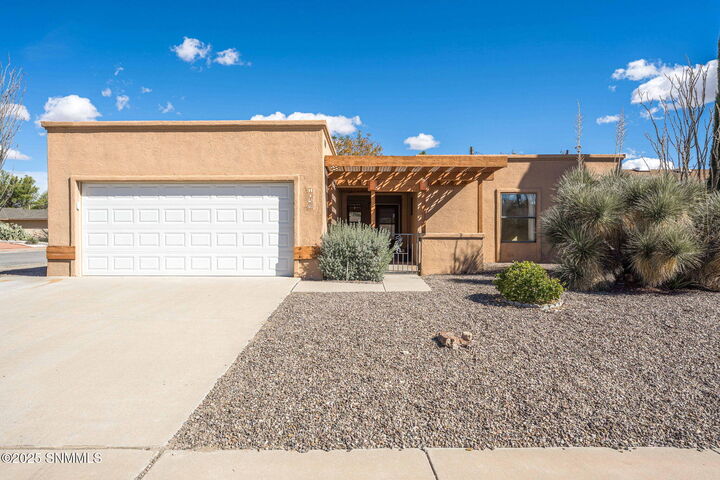 Property Photo: 1059 Heather Circle NM 88005