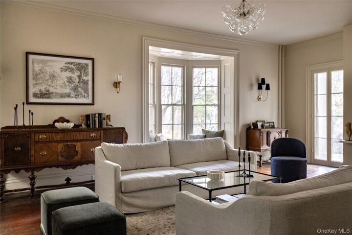 Property Photo:  5091 Route 9W  NY 12550 