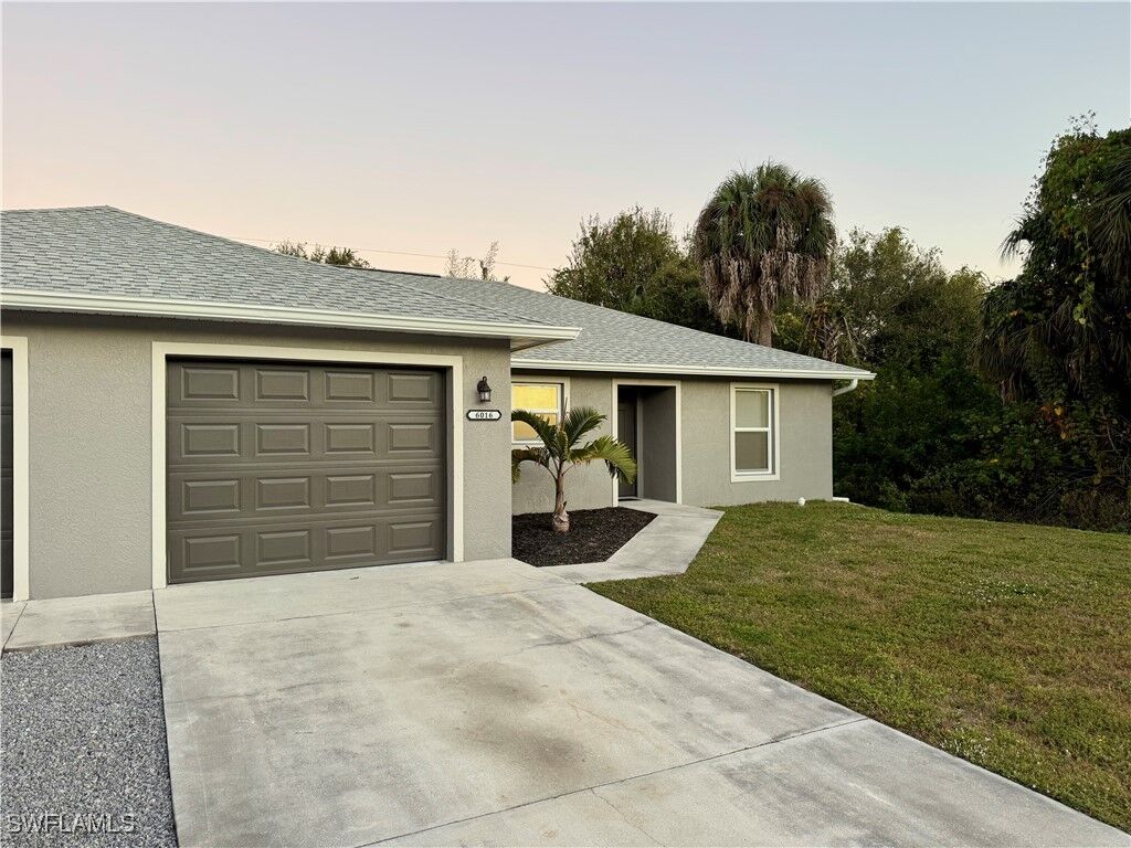 Property Photo: 6016 Lacota Avenue FL 33905