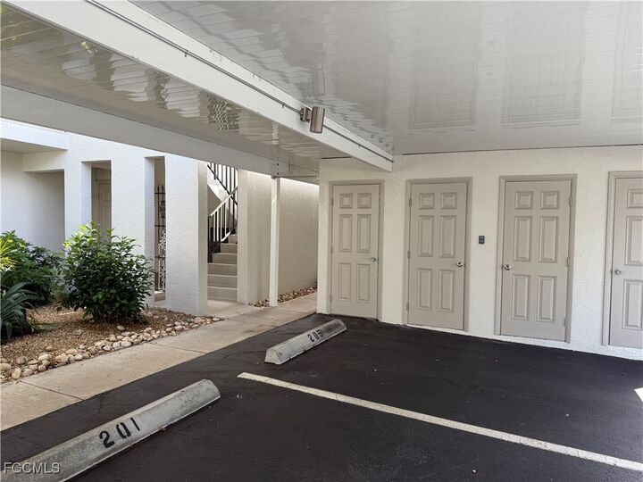 Property Photo: 131 SW 47th Terrace 202 FL 33914