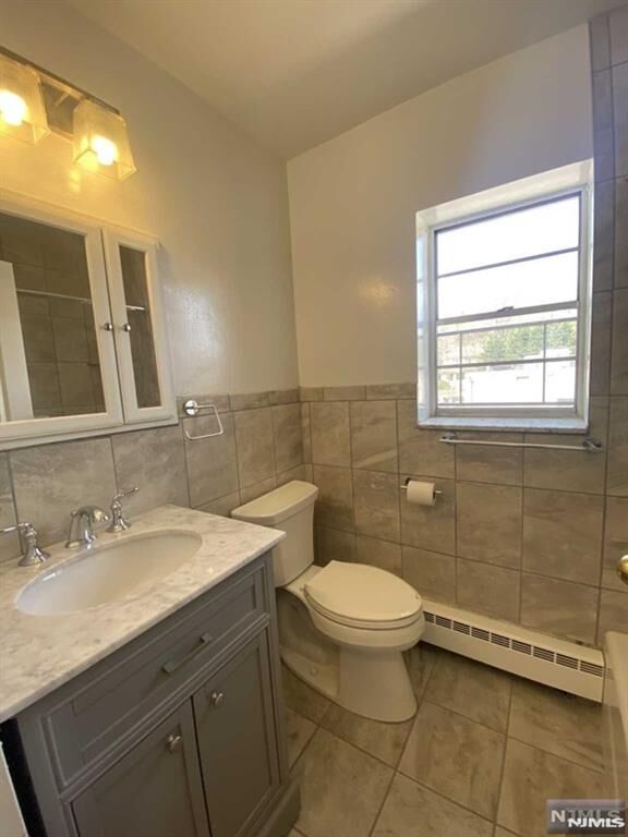 Property Photo: 310 Spring Avenue 3D NJ 07450