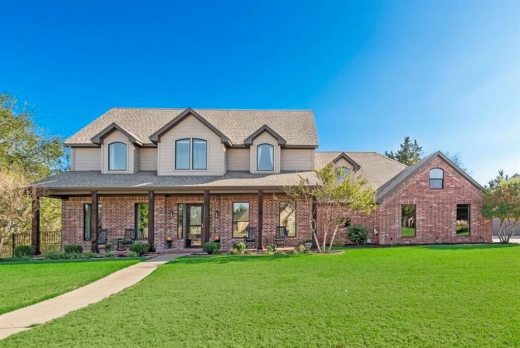 Property Photo:  8660 Turnberry Lane  TX 75154 