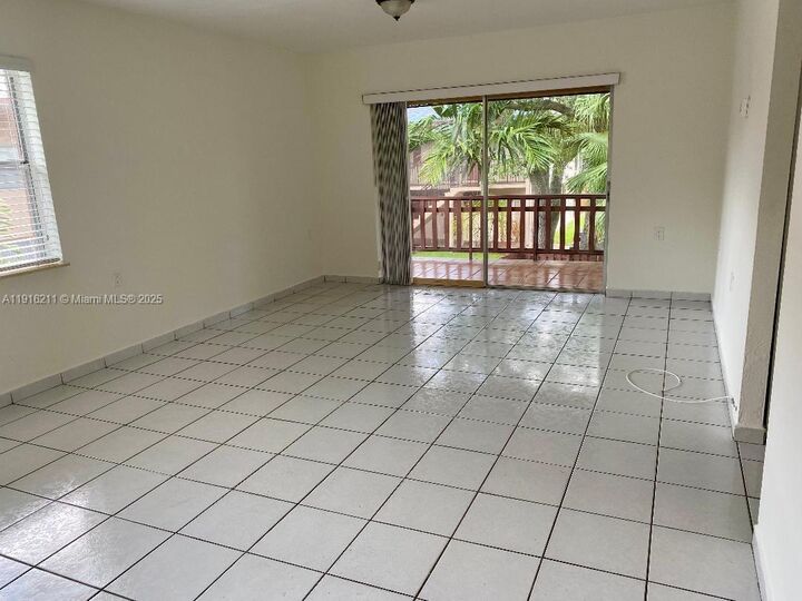 Property Photo:  11287 SW 88th St 209L  FL 33176 