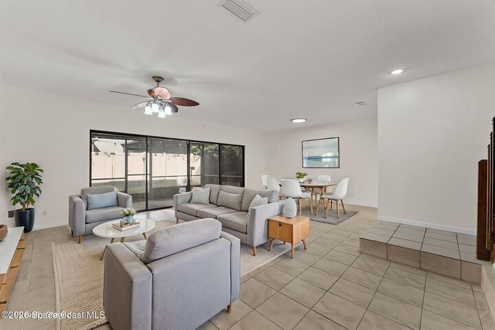 Property Photo: 1904 Cashew Courtway FL 32780