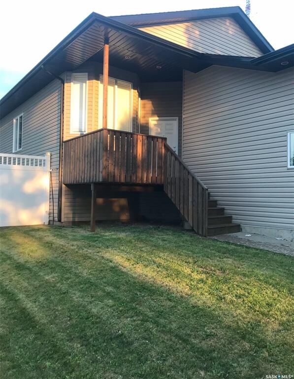 Property Photo: 916 3rd Street SE SK S4H 3J8