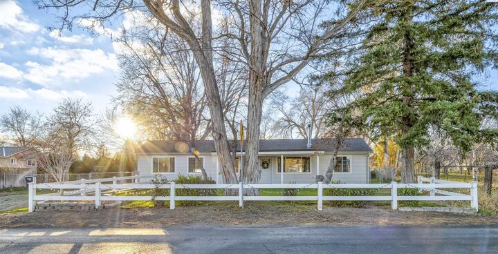 59202 N River Road  Benton City WA 99320 photo