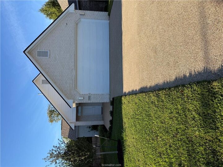 Property Photo:  3533 Leesburg Path  TX 77808 