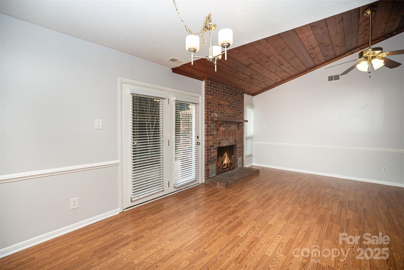 Property Photo:  805 Sardis Cove Drive  NC 28270 
