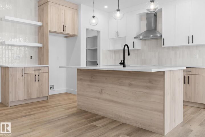 Property Photo:  107 Hilton Cove  AB T7X 1Y4 