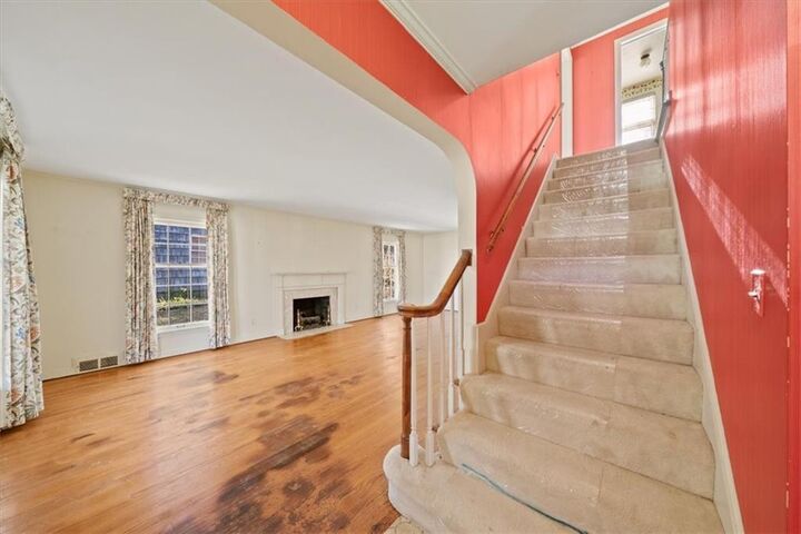 Property Photo:  1219 W 67 Terrace  MO 64113 