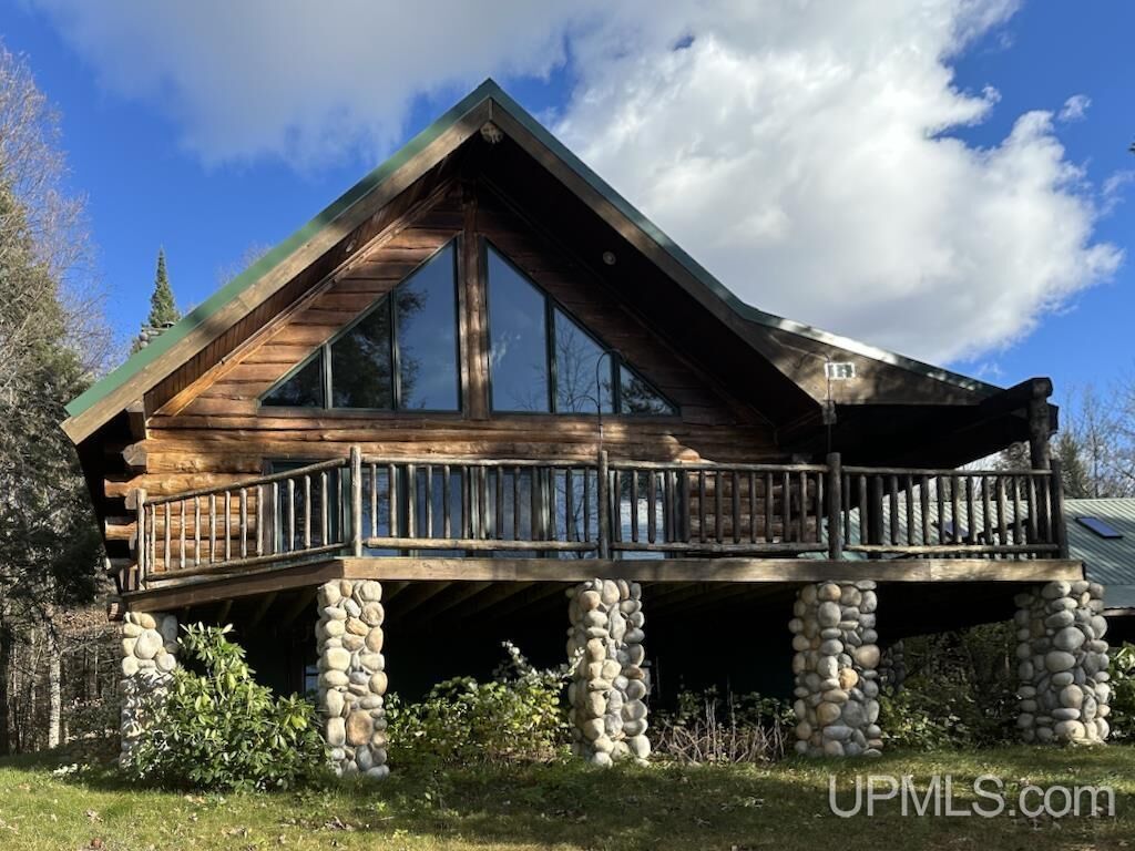 Property Photo: 20604 E Deadman Lake Road MI 49839