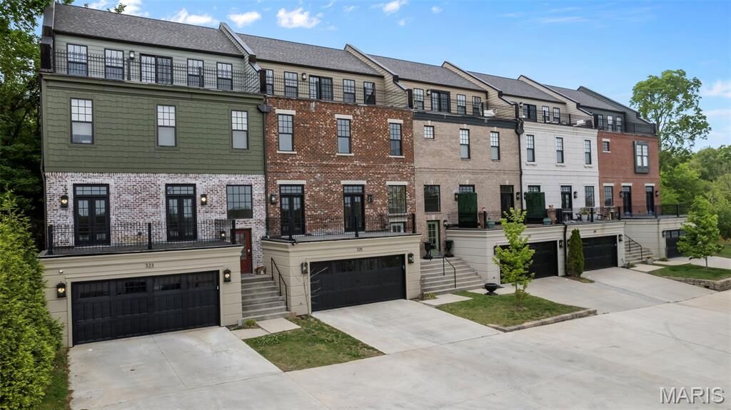 Property Photo:  325 N Main Street  MO 63701 