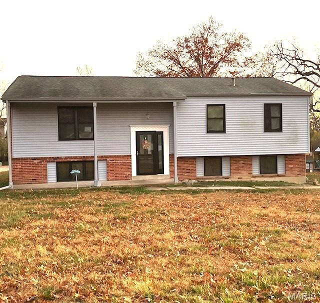 Property Photo:  1002 Carole Lane  MO 63021 