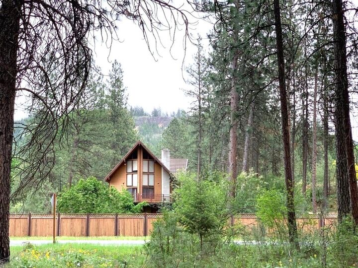 Property Photo: 1345 Boise Rd WA 99141