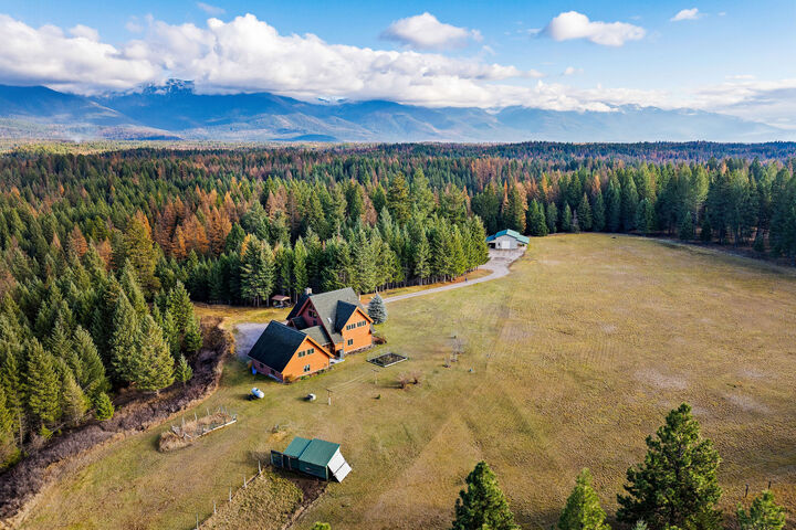 Property Photo:  685 Lindsey Court  MT 59901 