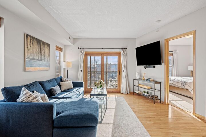 Property Photo:  750 Mainstreet 202  MN 55343 