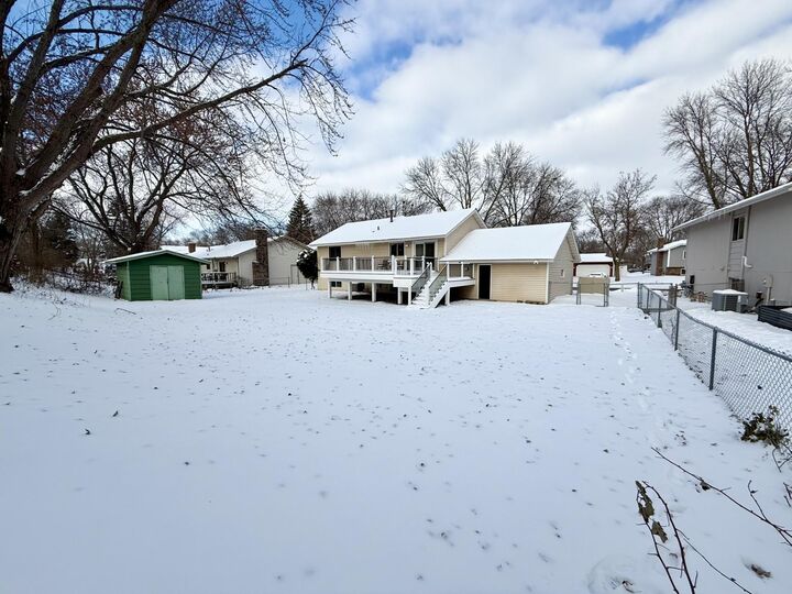 Property Photo:  7331 Berkshire Way  MN 55311 