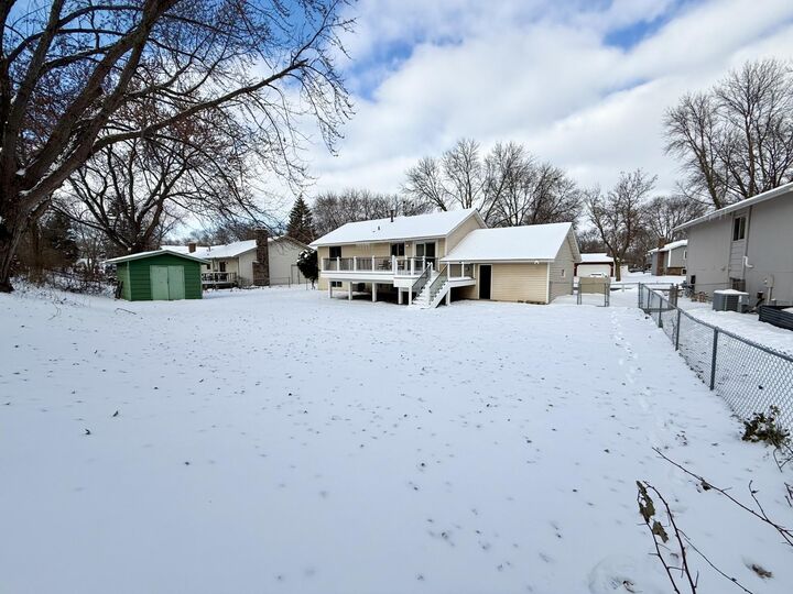Property Photo: 7331 Berkshire Way MN 55311