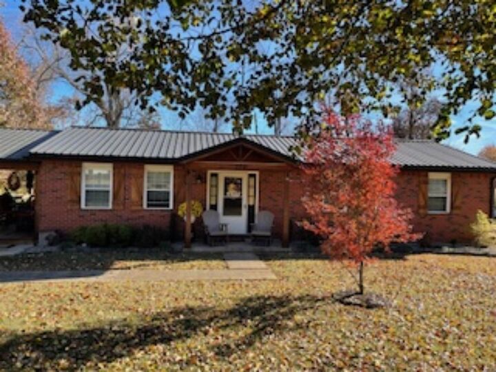 Property Photo: 324 D F Petty Road KY 42103