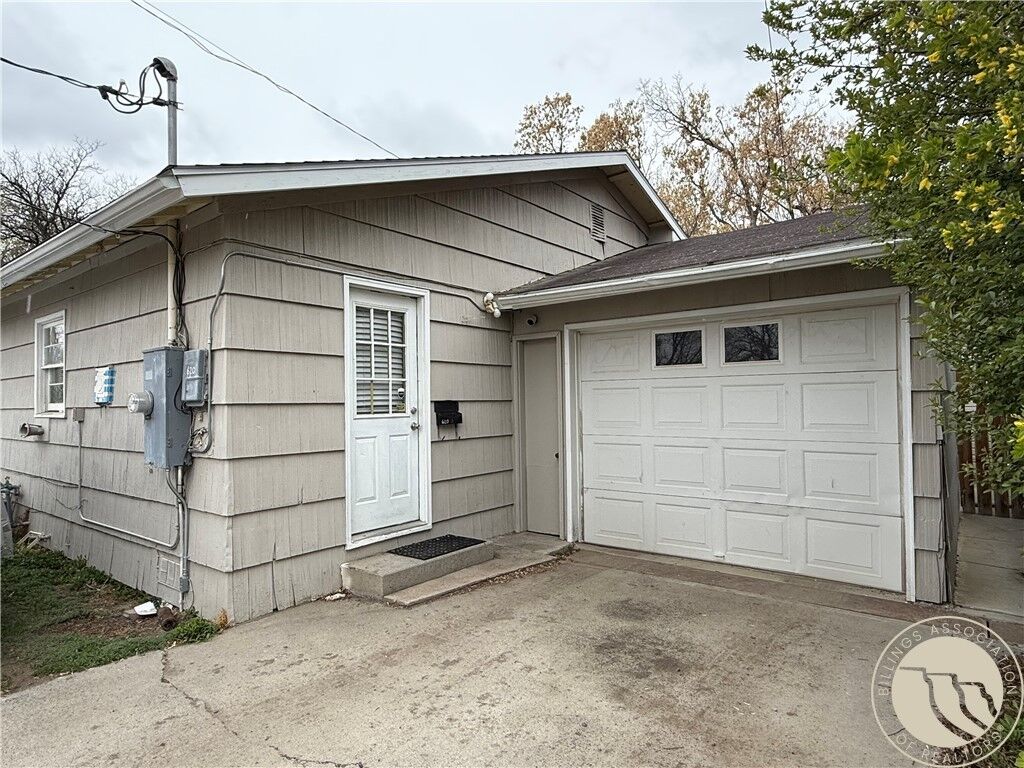 Property Photo:  618 & 620 Howard Ave  MT 59101 