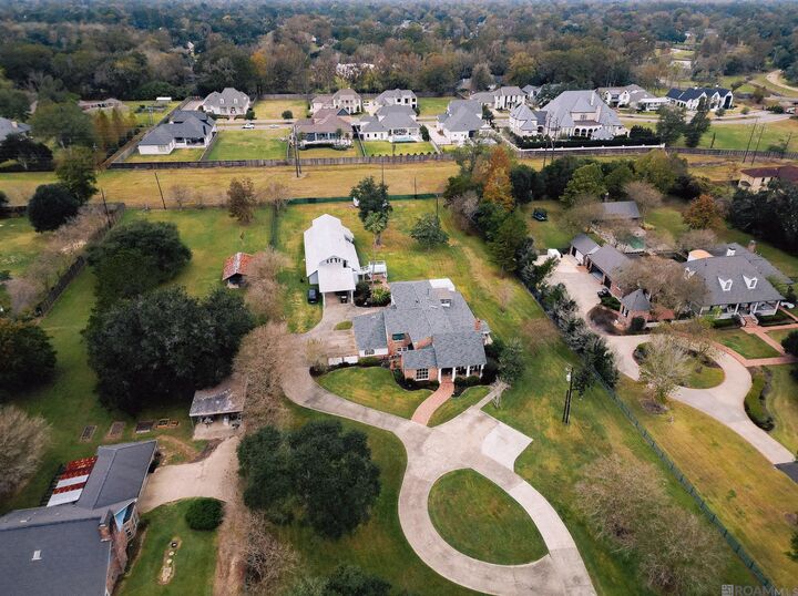 Property Photo:  332 Fulwar Skipwith Rd  LA 70810 