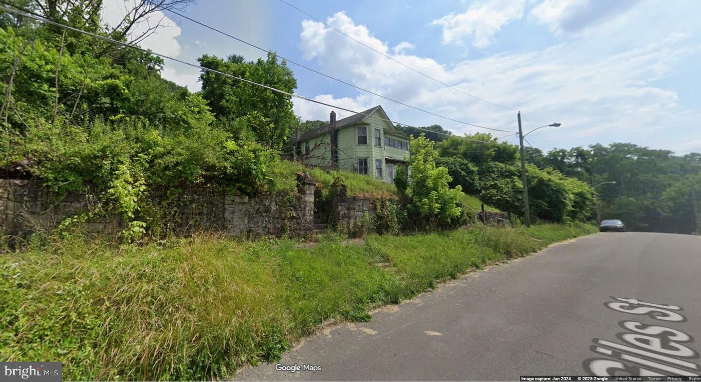 Property Photo:  160 Giles Street  WV 24701 