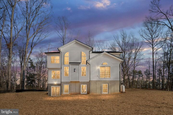 Property Photo: 569 Tacketts Mill Road VA 22556