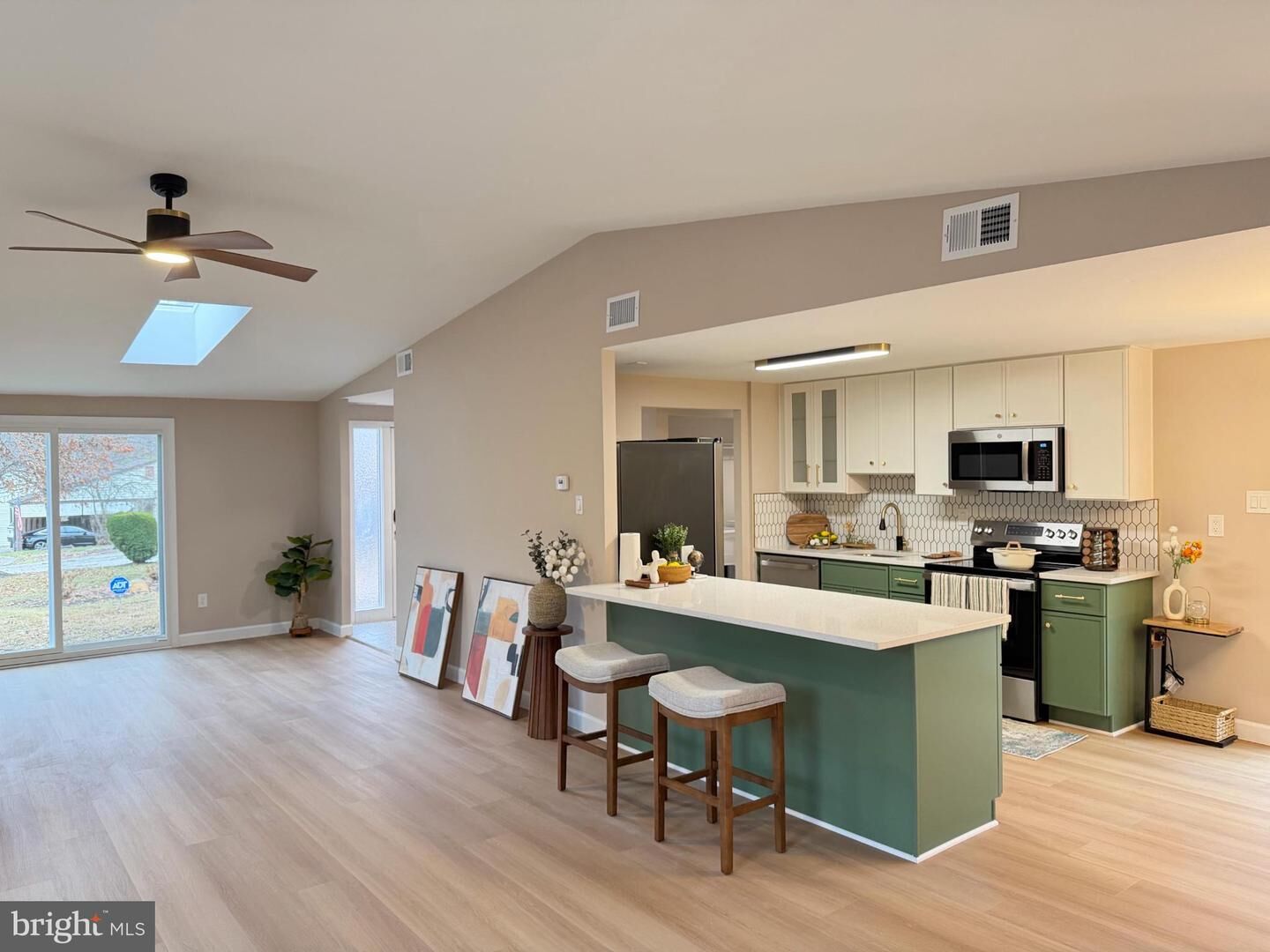 Property Photo:  9029 Flicker Place  MD 21045 