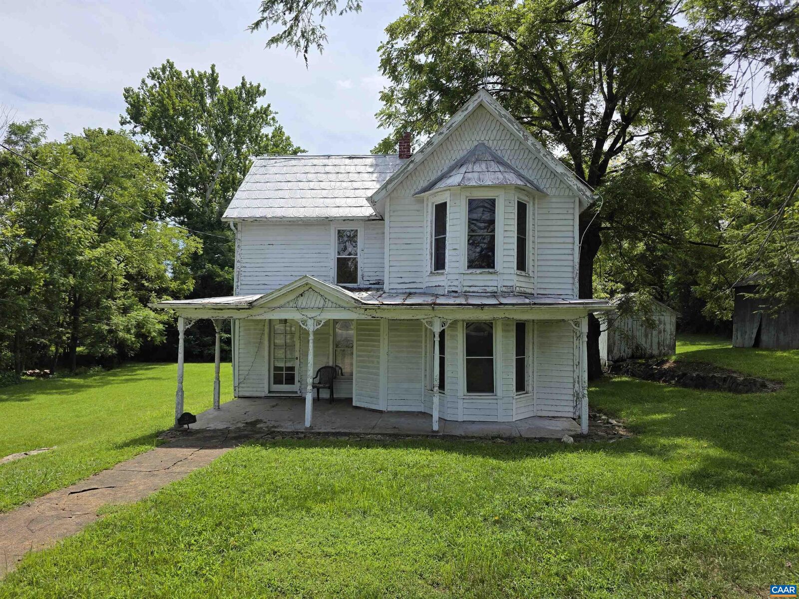 Property Photo: 276 Main St VA 22973