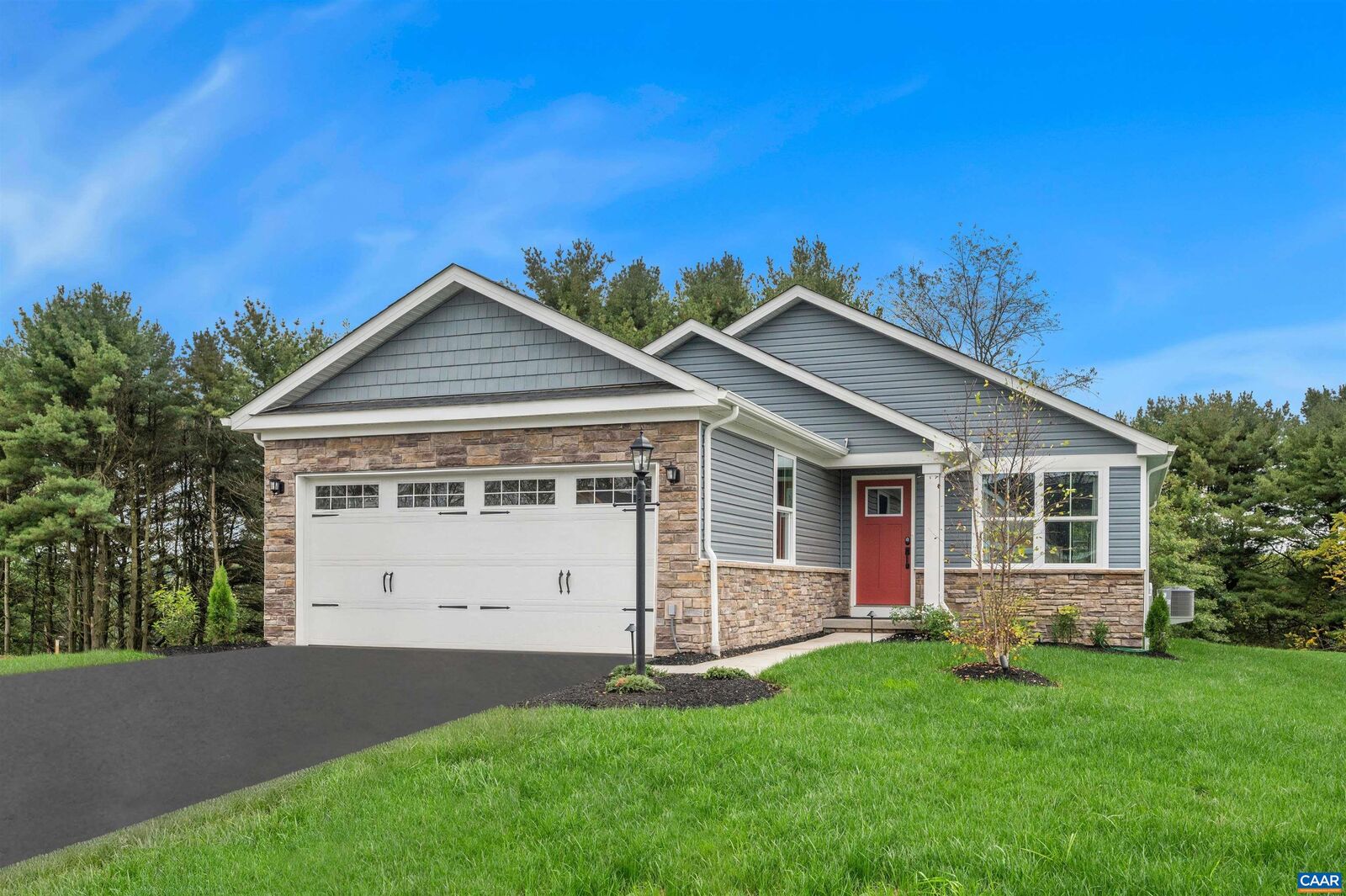 Property Photo: 141 White Sands Blvd VA 22923