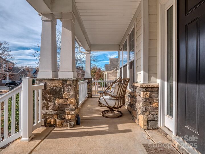 Property Photo: 9811 Quercus Lane NC 28078