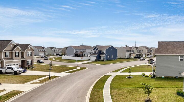 Property Photo:  1106 Hartford Lane  OH 43140 