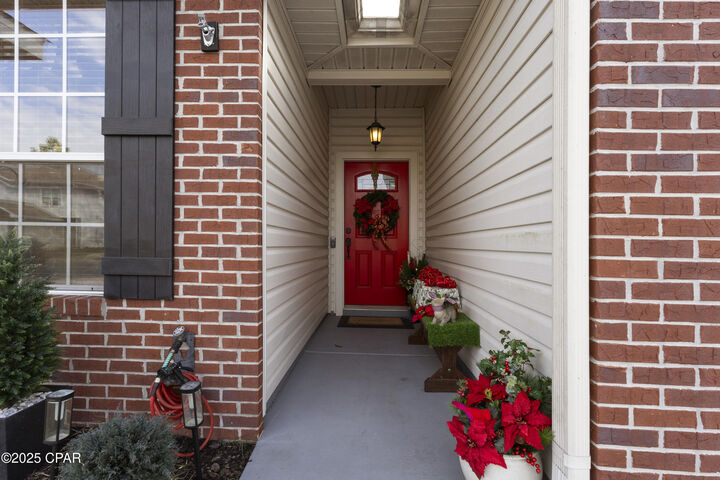 Property Photo:  2917 Palmetto Ridge Way  FL 32444 