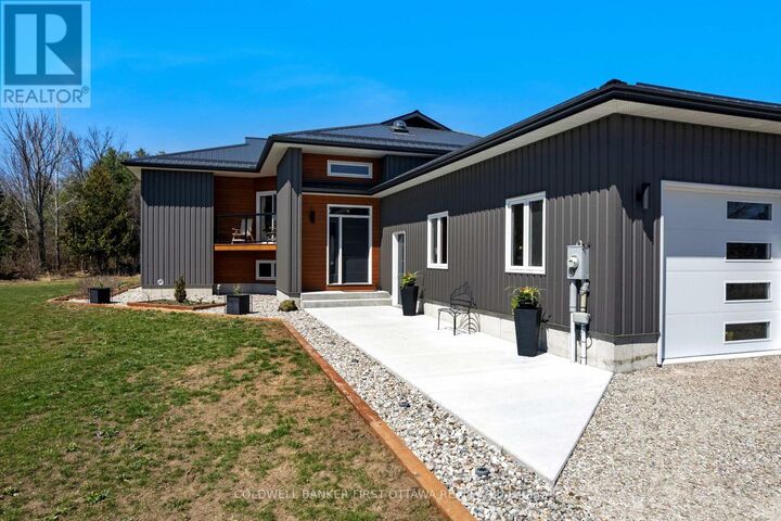 Photo de la propriété:  462 Althorpe Road  ON K7H 3C9 