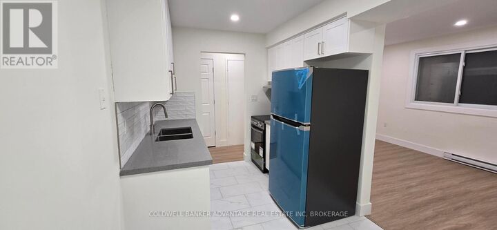 Photo de la propriété:  136 Wilton Avenue 6  ON L3C 2A4 