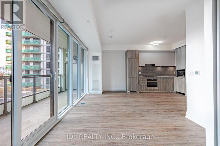 Property Photo: 65 Broadway Avenue 910 ON M4P 1T9