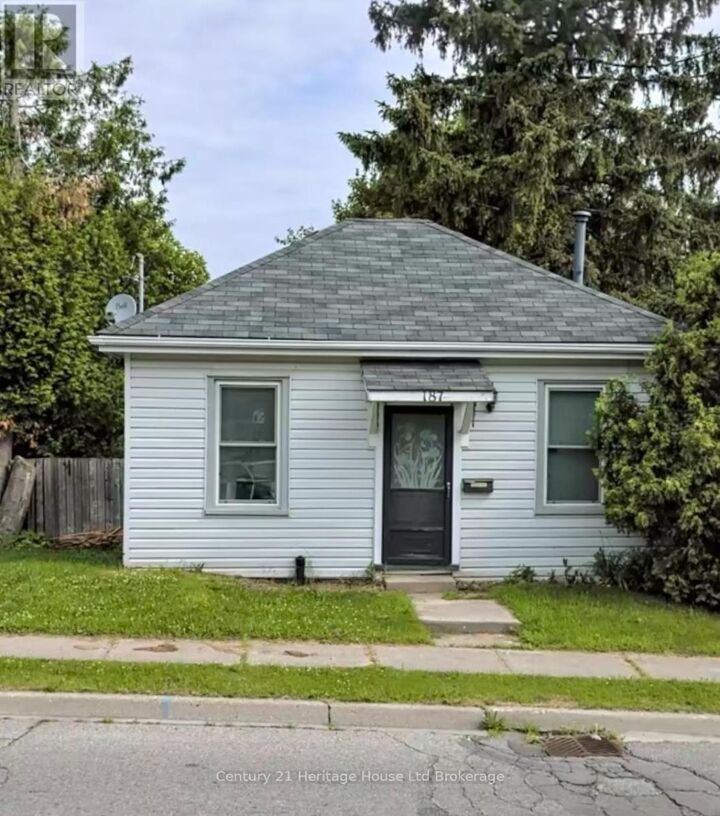 187 Park Row  Woodstock (Woodstock - South) ON N4S 1V9 photo