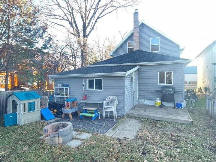 Property Photo: 31 Simcoe Street MB R0K 0H0