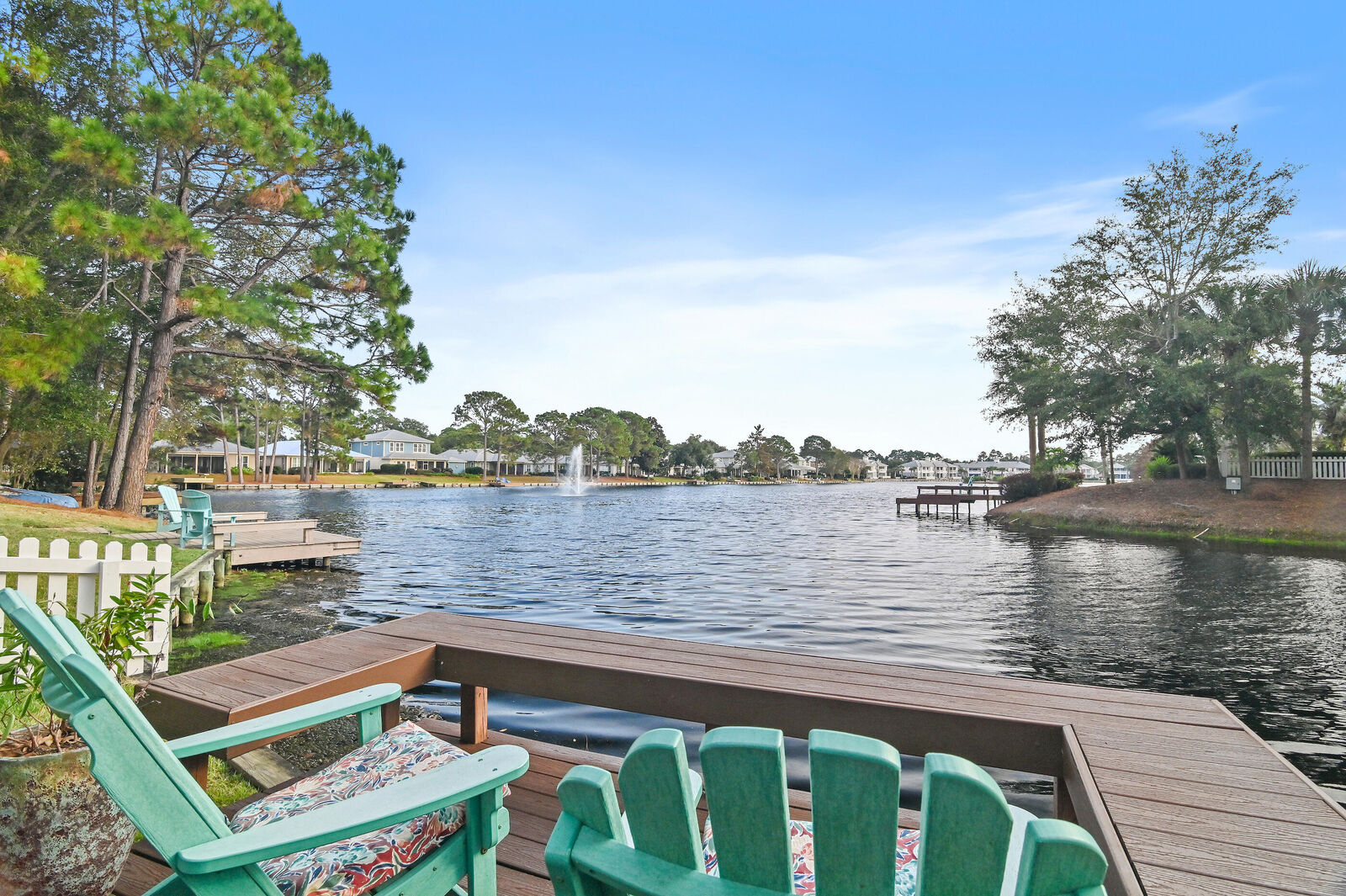 Property Photo: 2071 Crystal Lake Drive FL 32550