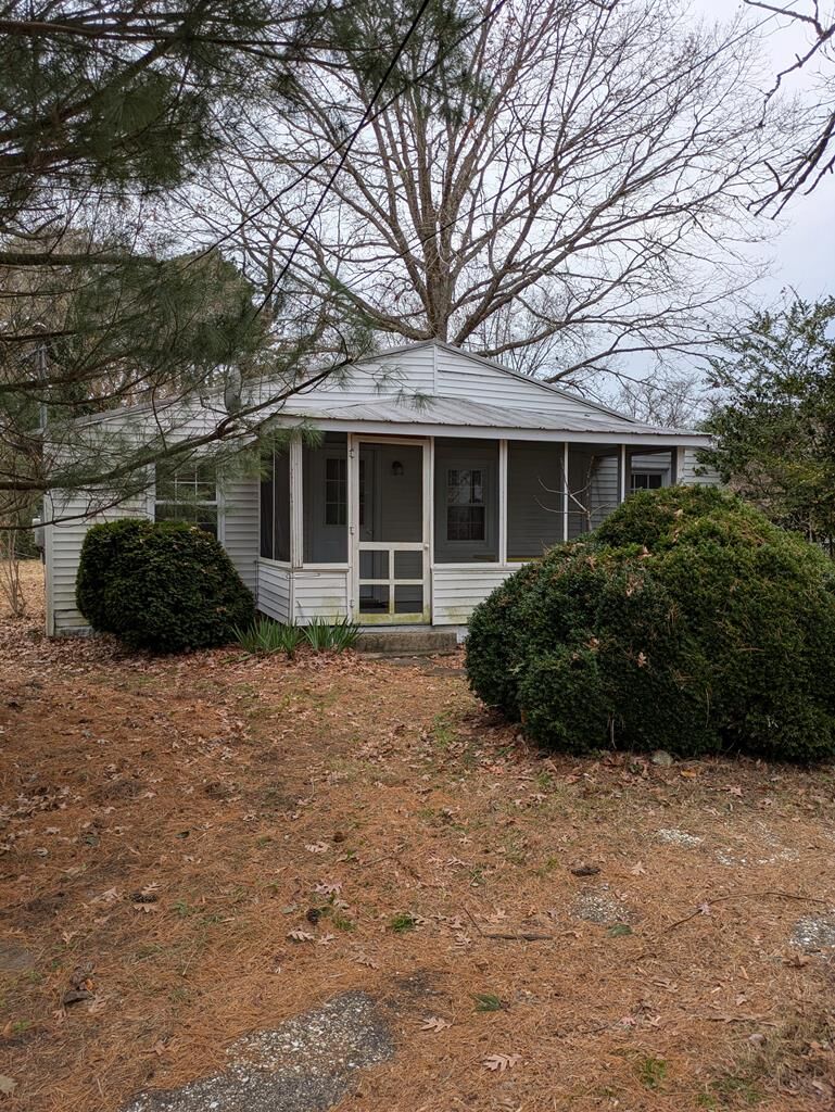 Property Photo: 12 Holly St VA 23417