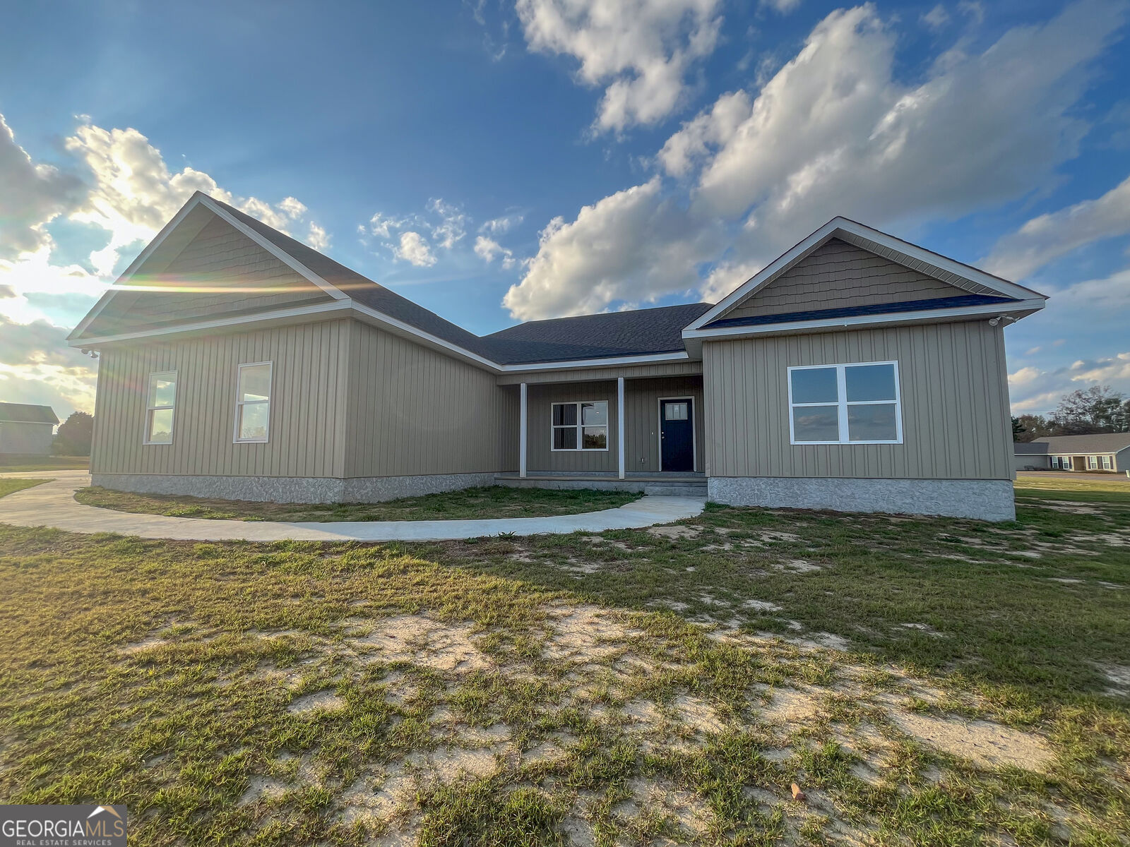 Property Photo:  522 Clearwater Cir Road  GA 31021 