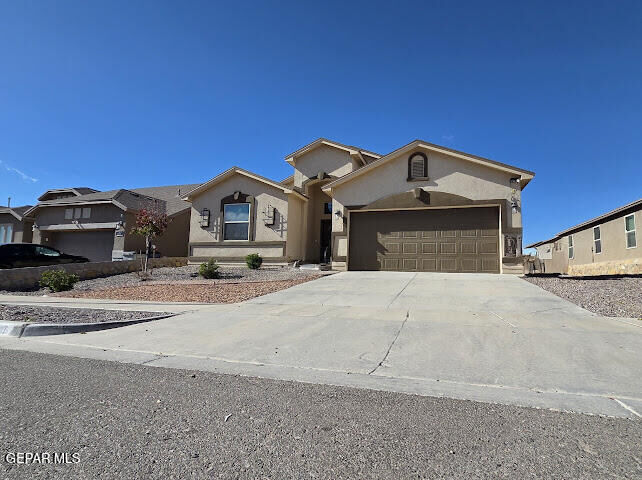 Property Photo: 6613 Flores Lane TX 79932