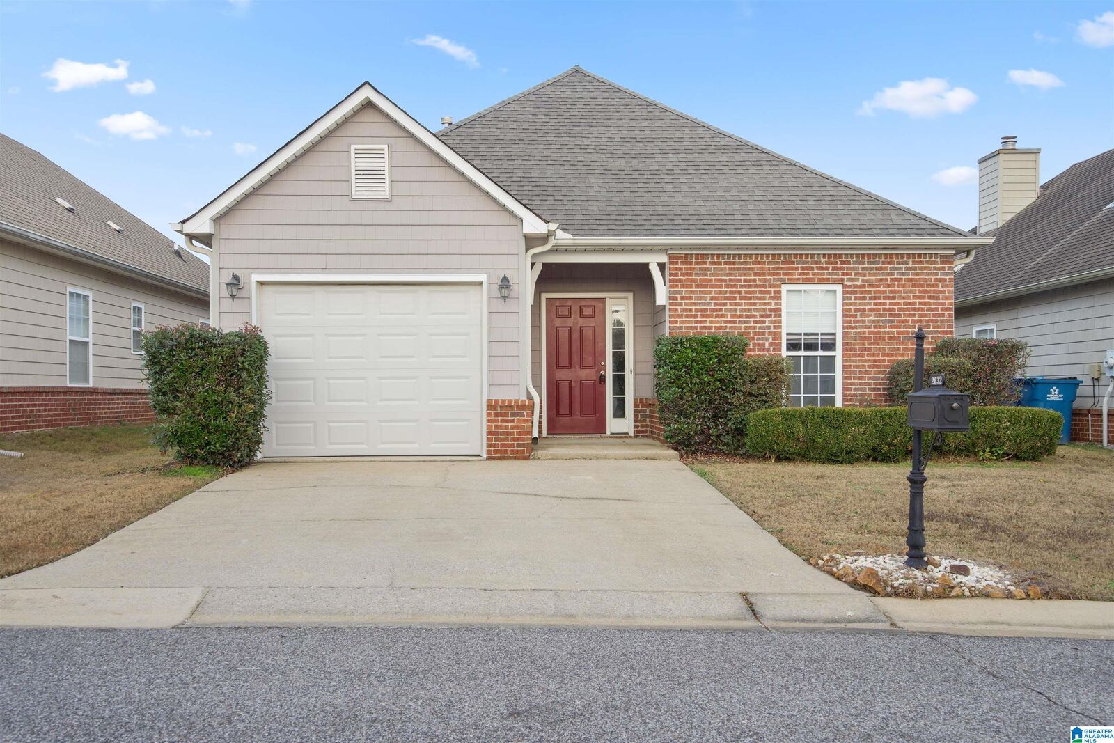 Property Photo:  2032 Fairbank Circle  AL 35043 
