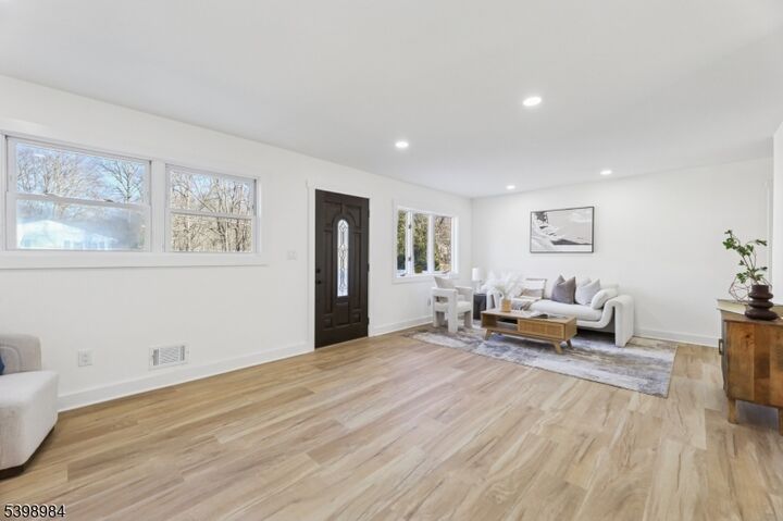 Property Photo:  36 Ruth St  NJ 07874 