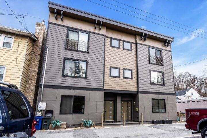 Property Photo: 10 McCready'S Alley NJ 08530