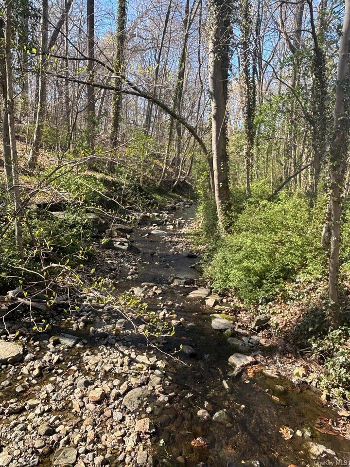 Property Photo:  150 Burkewood Road  NY 10552 